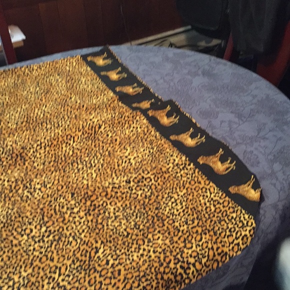 Carton - Picture 3 of 3